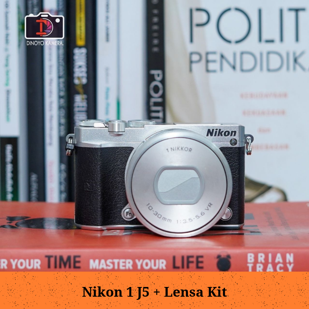 Mirorrless Nikon 1 j5 + kit 10 30mm silver Kondisi baik