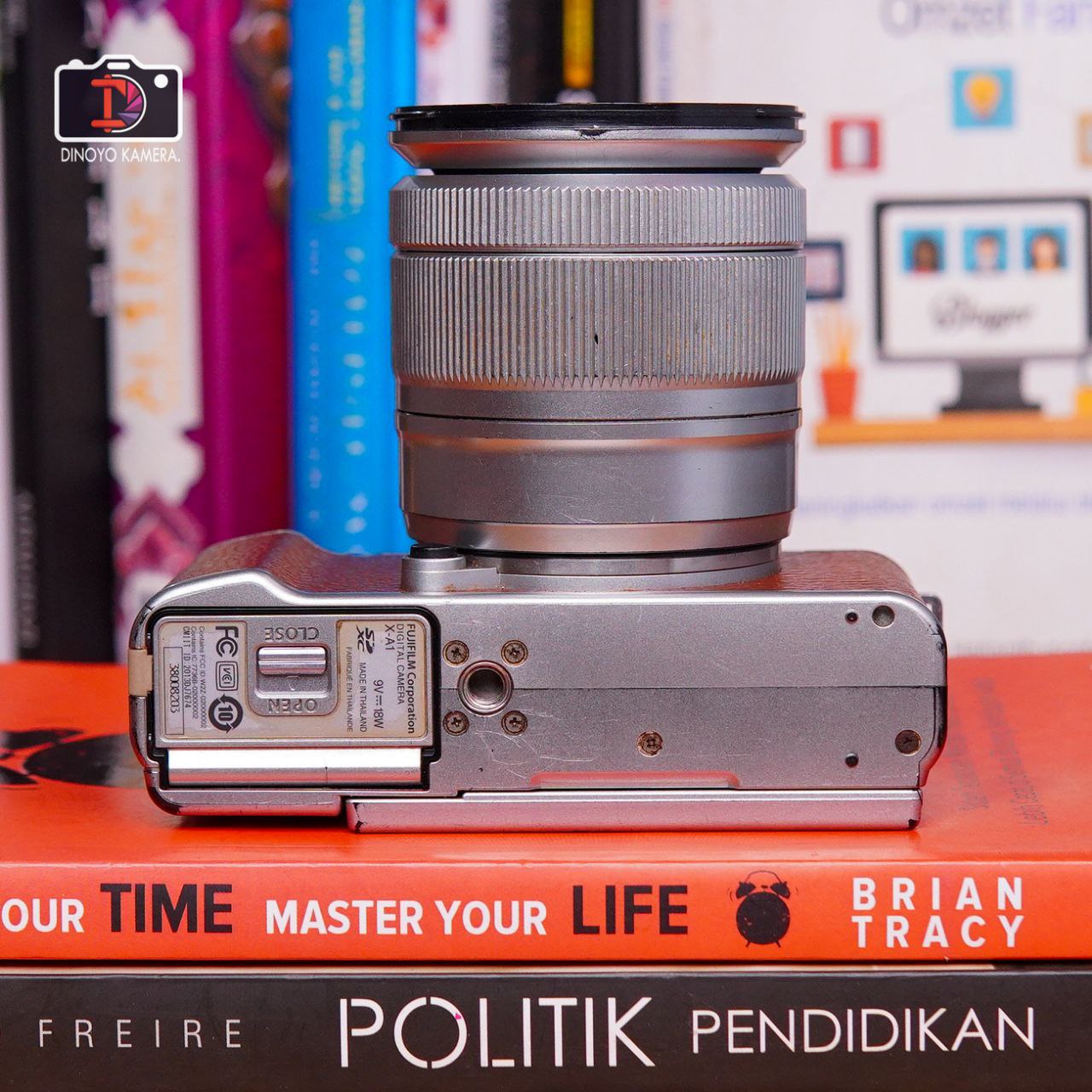 Fujifilm X a1 + kit 16 50mm (brown)