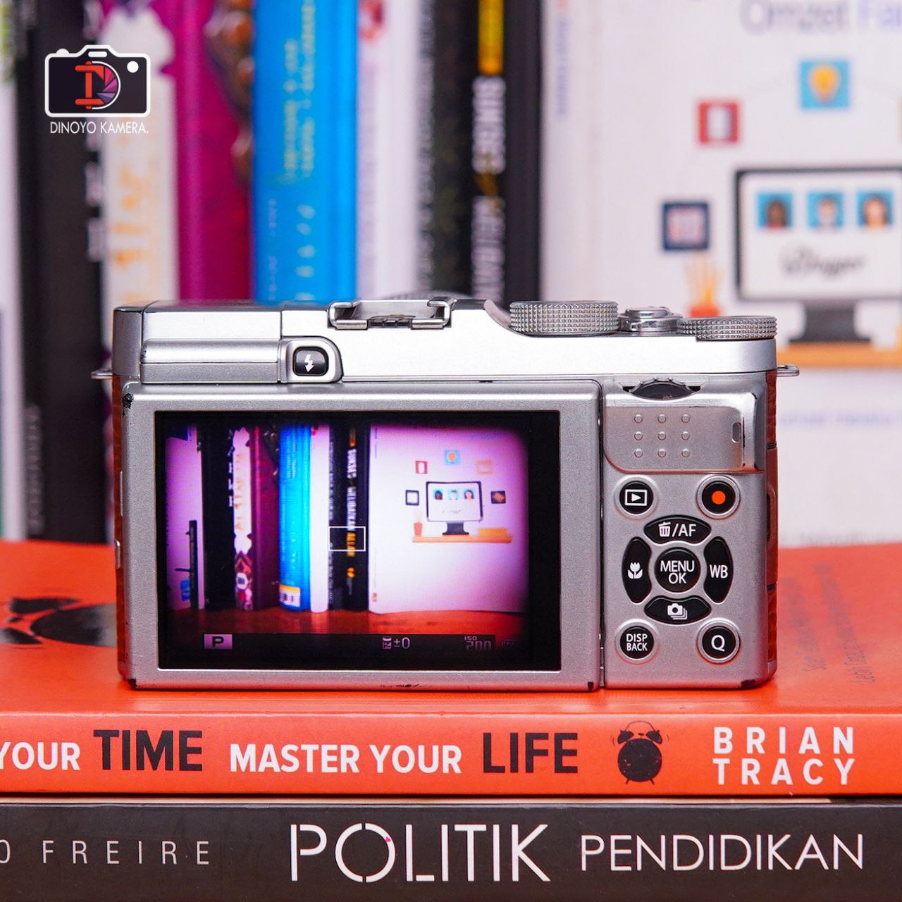 Fujifilm X a1 + kit 16 50mm (brown)