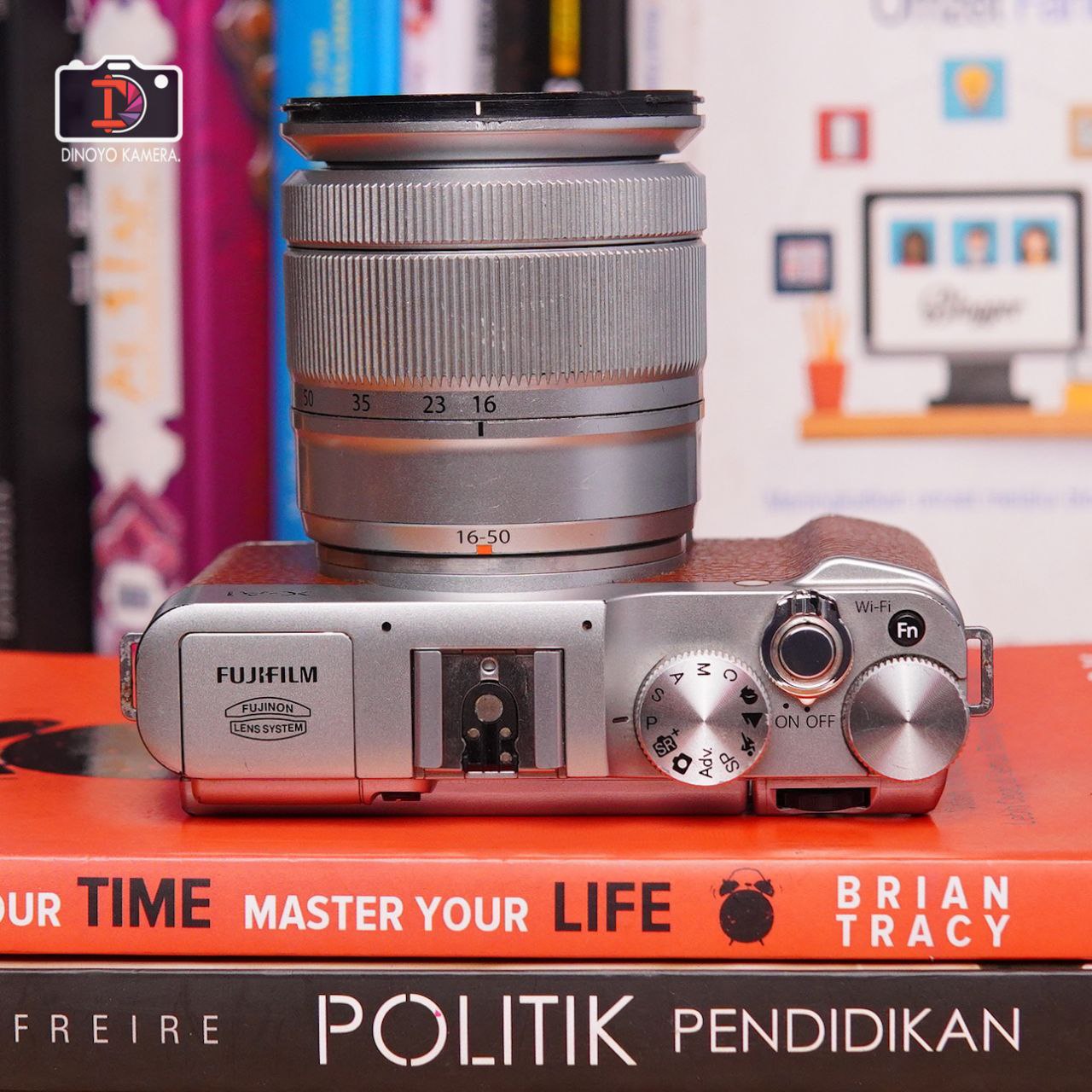 Fujifilm X a1 + kit 16 50mm (brown)