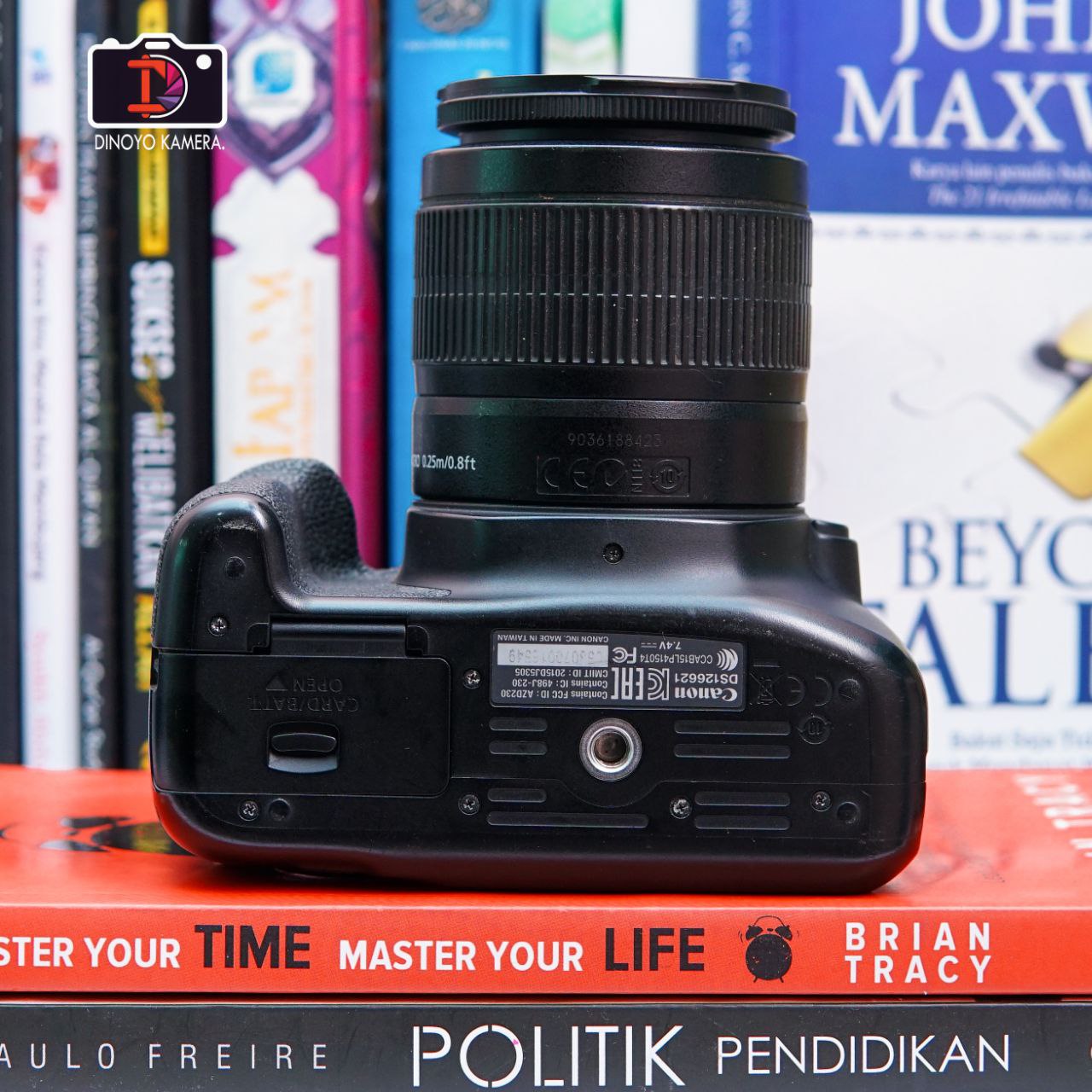 Canon 1300d + kit 18 55mm